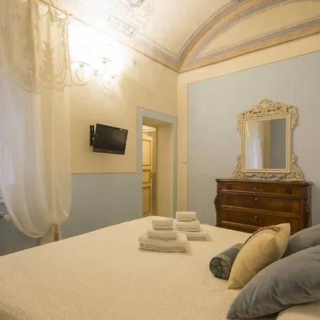 Bed & Breakfast Pantaneto - Palazzo Bulgarini Siena