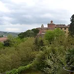 Pantaneto - Palazzo Bulgarini B&B 시에나
