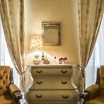Pantaneto - Palazzo Bulgarini 3* 시에나