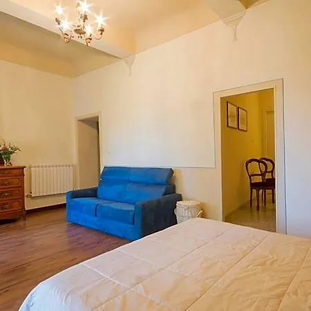 Pantaneto - Palazzo Bulgarini 4*