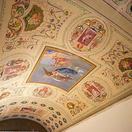 Pantaneto - Palazzo Bulgarini Oda ve Kahvaltı