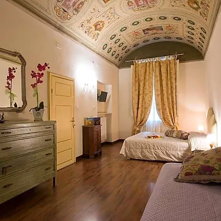 Pantaneto - Palazzo Bulgarini 4*