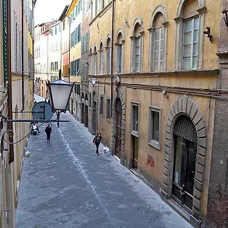 Pantaneto - Palazzo Bulgarini