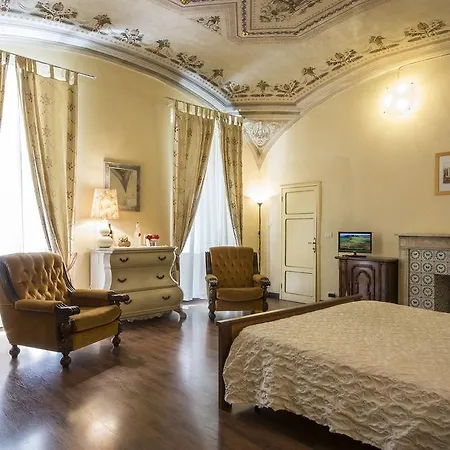 Pantaneto - Palazzo Bulgarini 4*