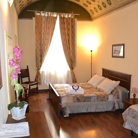 Pantaneto - Palazzo Bulgarini