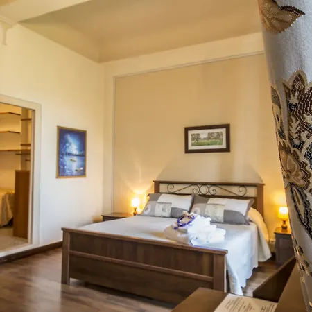 Pantaneto - Palazzo Bulgarini