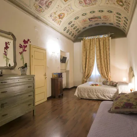 Pantaneto - Palazzo Bulgarini B&B