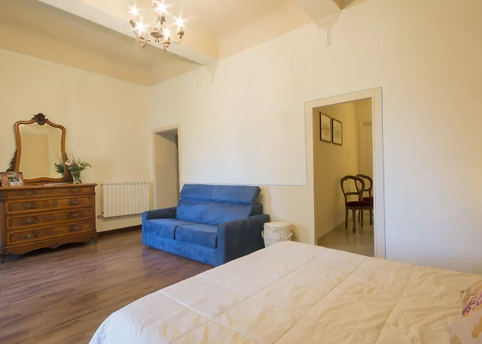 Pantaneto - Palazzo Bulgarini Bed & Breakfast