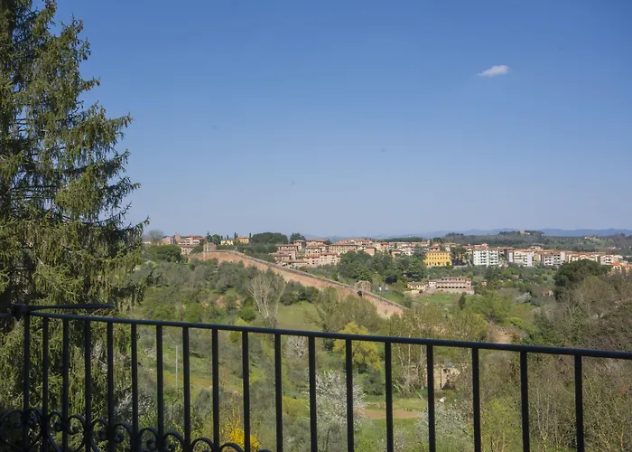 Pantaneto - Palazzo Bulgarini 3*