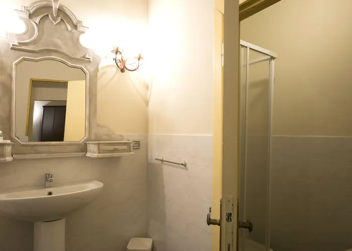 Pantaneto - Palazzo Bulgarini 3* シエーナ