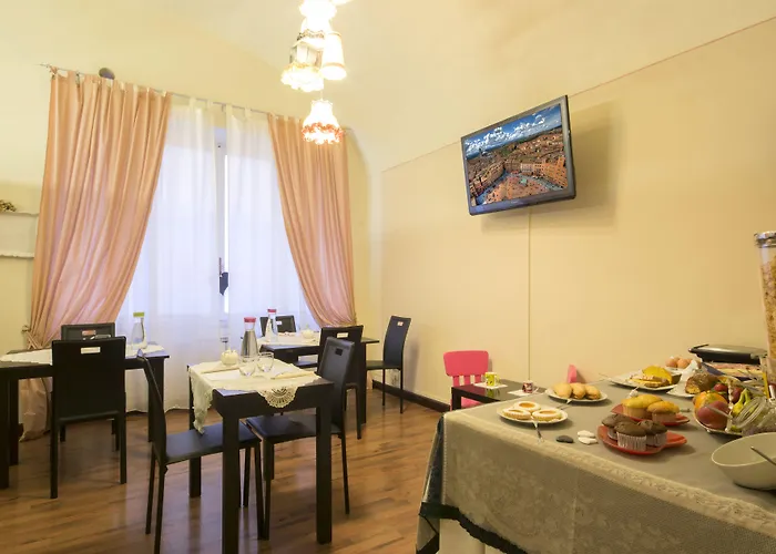 Pantaneto - Palazzo Bulgarini シエーナ