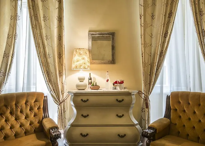 Pantaneto - Palazzo Bulgarini 3* シエーナ