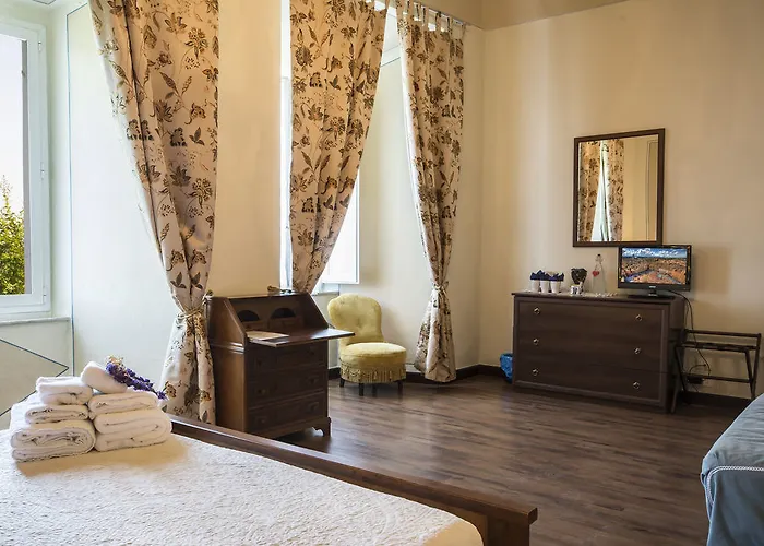 Pantaneto - Palazzo Bulgarini Bed & Breakfast Siena