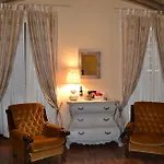 Pantaneto - Palazzo Bulgarini Bed & Breakfast
