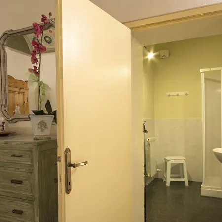 Pantaneto - Palazzo Bulgarini