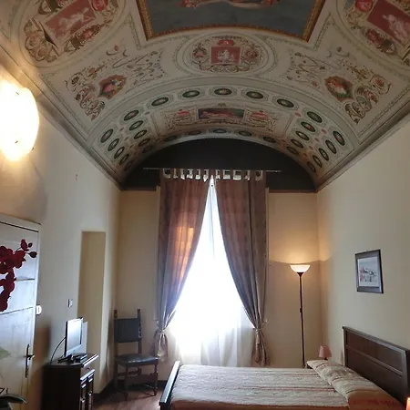 Pantaneto - Palazzo Bulgarini לינה וארוחת בוקר