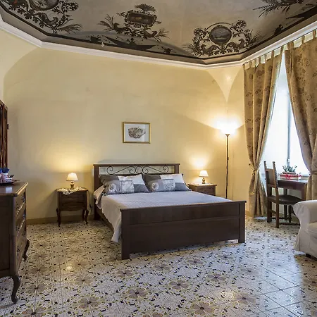Pantaneto - Palazzo Bulgarini סיינה