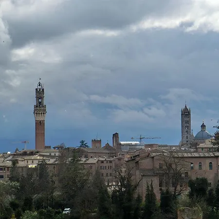 Pantaneto - Palazzo Bulgarini 3*