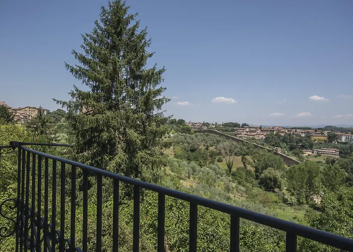 Pantaneto - Palazzo Bulgarini