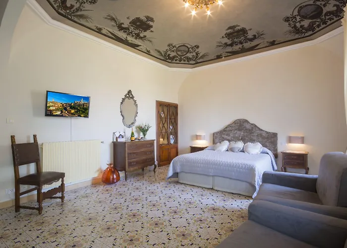 Pantaneto - Palazzo Bulgarini