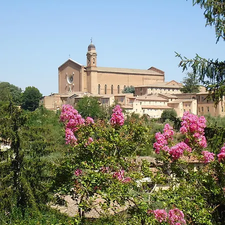 Pantaneto - Palazzo Bulgarini 4*