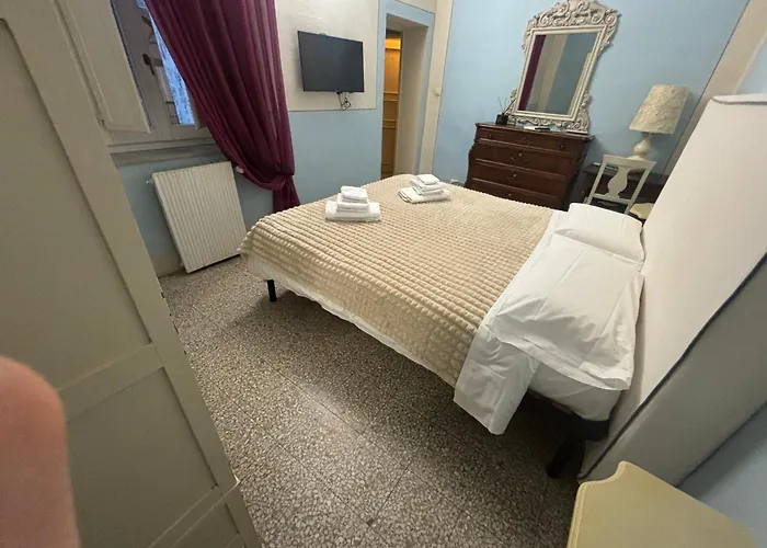 Pantaneto - Palazzo Bulgarini 3* Siena